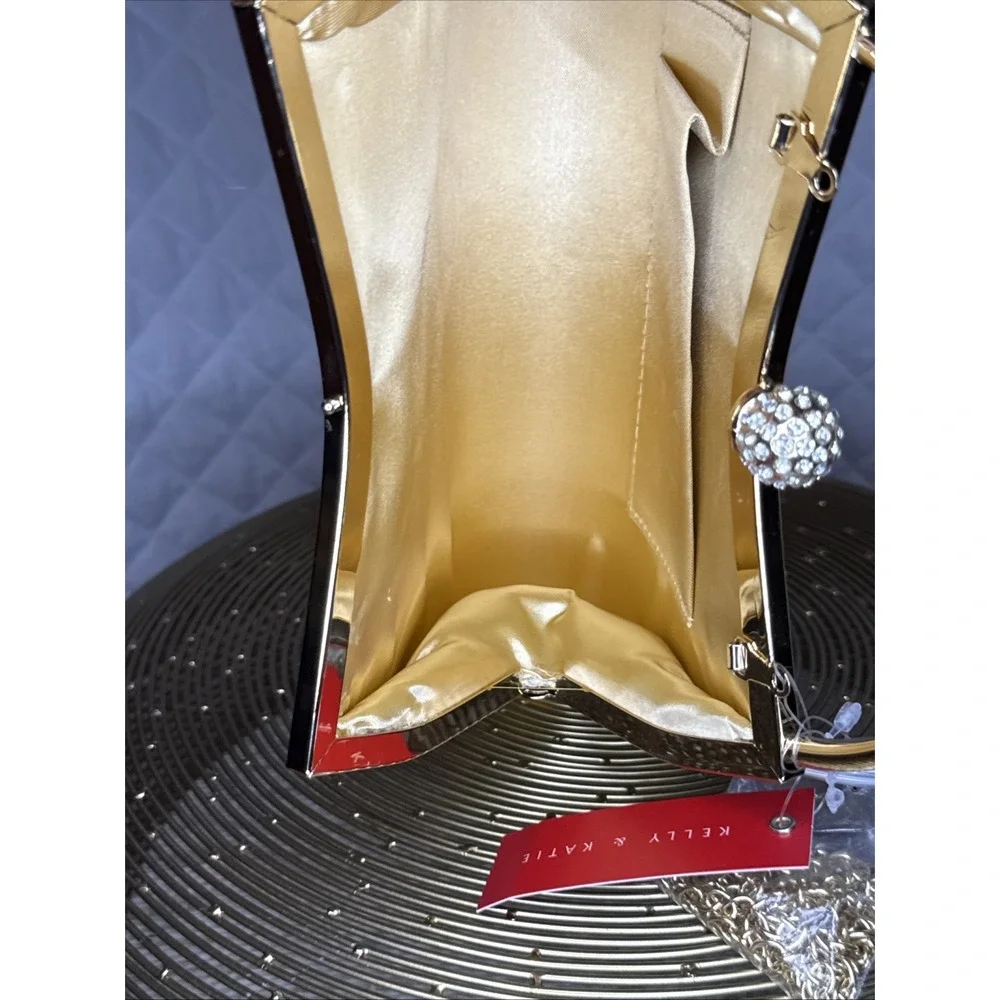 NWT Prom Worthy Kelly & Katie Gala Gold Rhinestone Clutch Detachable Metal Strap
